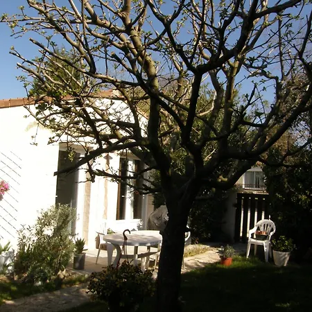 Feriehus Brig'gîte LʼIsle-sur-la-Sorgue